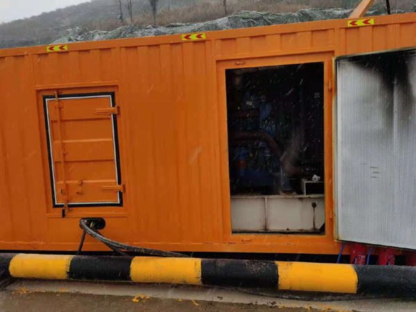 佛山发电车出租-应急柴油发电机组选什么样的比较好？