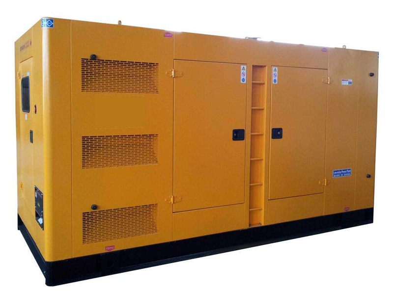 佛山租赁发电机-柴油发电机组散热水箱里水里有机油是怎么回事？