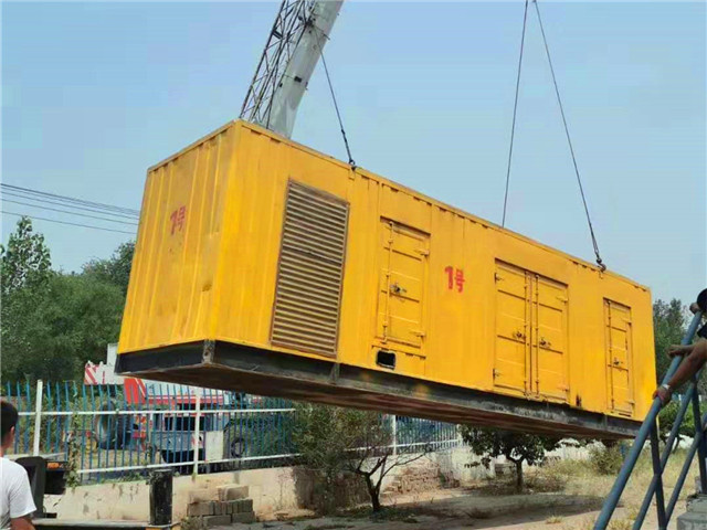 佛山300KW柴油发电机组油耗是多少？