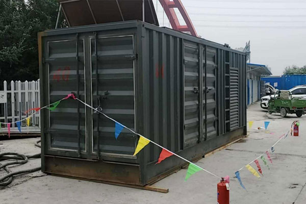 佛山发电机租赁空气滤清器多久更换一次？