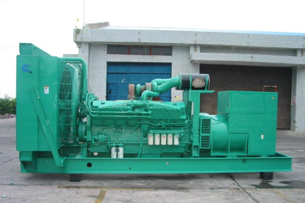 佛山工厂发电机应急发电时如何更准确地检查发电机状态？